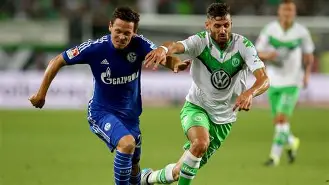 沃尔夫斯堡快速反击,取得意外胜利的简单介绍 沃尔夫斯堡快速反击,取得意外胜利的简单介绍