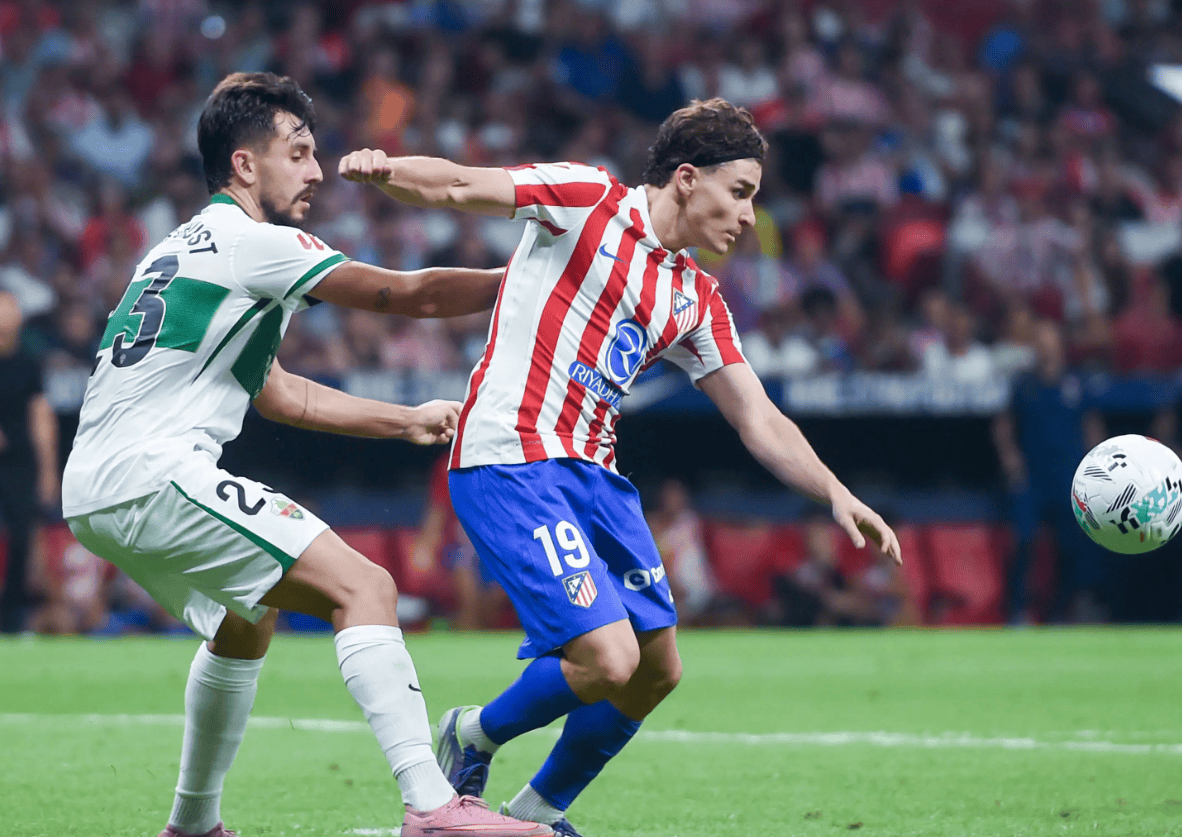 皇家社会中场连续传威胁球，成为进攻要角